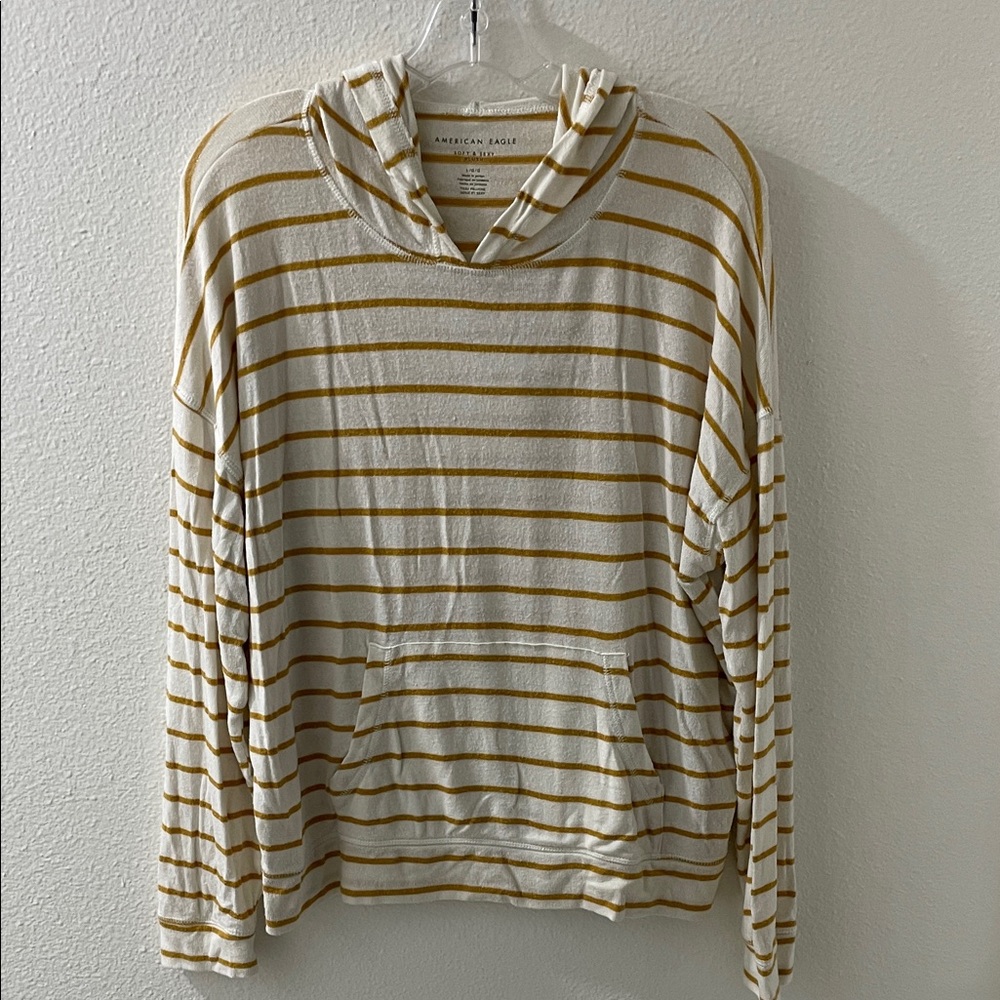 American Eagle soft and sexy hooded long sleeve shirt size Large